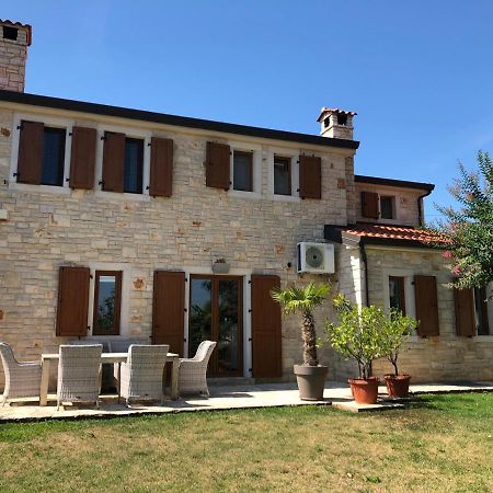 Casa Stefanie Villa Kaštelir Eksteriør billede