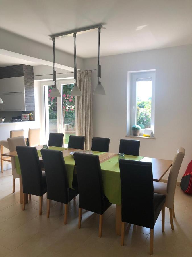Casa Stefanie Villa Kaštelir Eksteriør billede