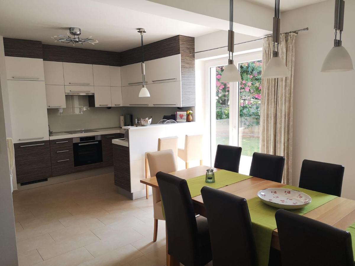 Casa Stefanie Villa Kaštelir Eksteriør billede
